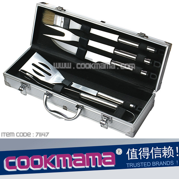 5pcs SS 430 handle bbq tool set with aluminum case