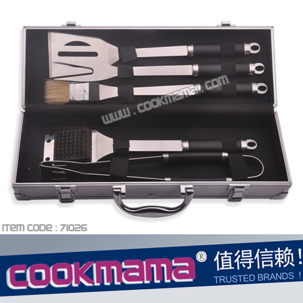 5pcs bbq tool set with case,new hot selling item,unique molds